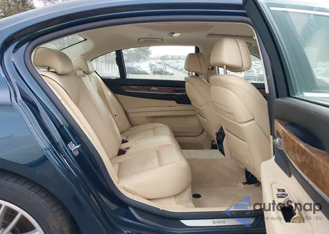 2014 BMW Alpina B7 xDrive z USA, uszkodzony, nr VIN WBAYF8C5XED652886